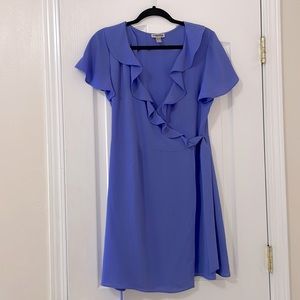 Women’s Wrap dress size M